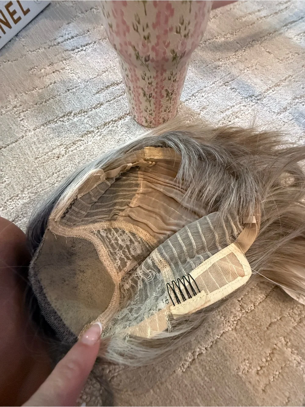 Women's Rooted Ash Blonde Bob Wig - Natural Ombre